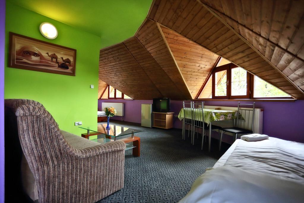 Penzion Šatovské lípy Exterior foto