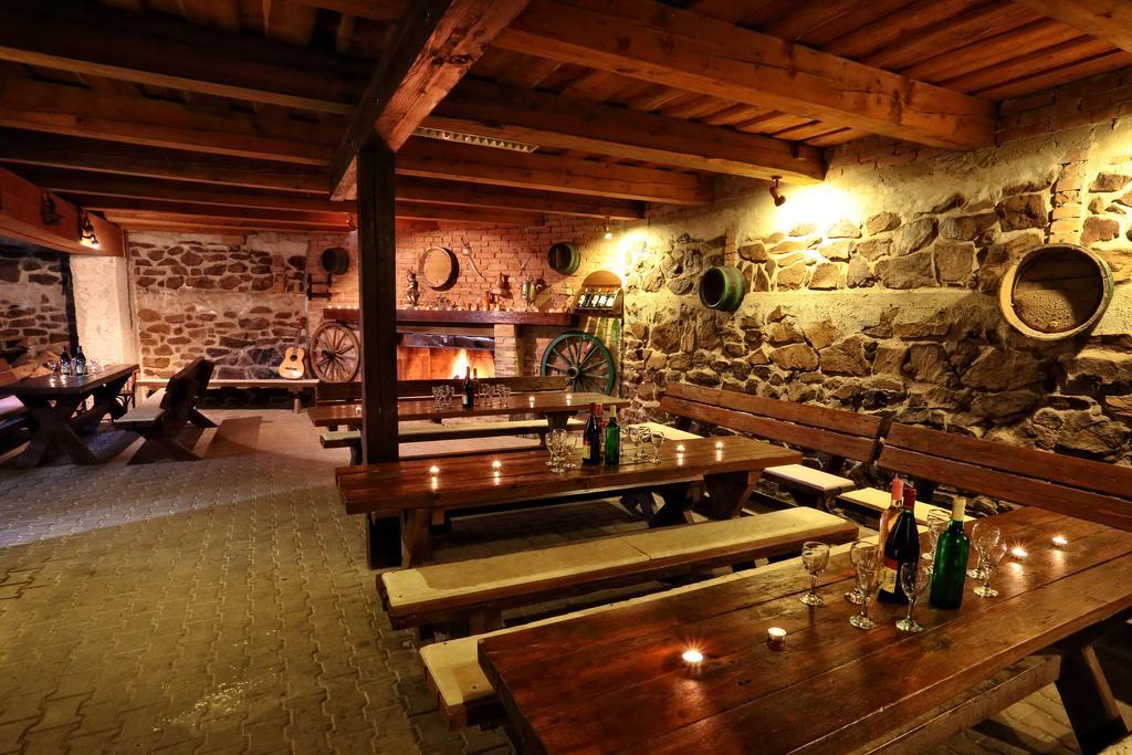 Penzion Šatovské lípy Exterior foto