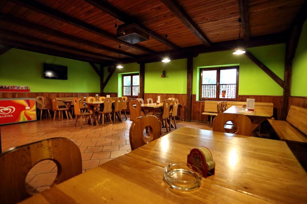 Penzion Šatovské lípy Exterior foto