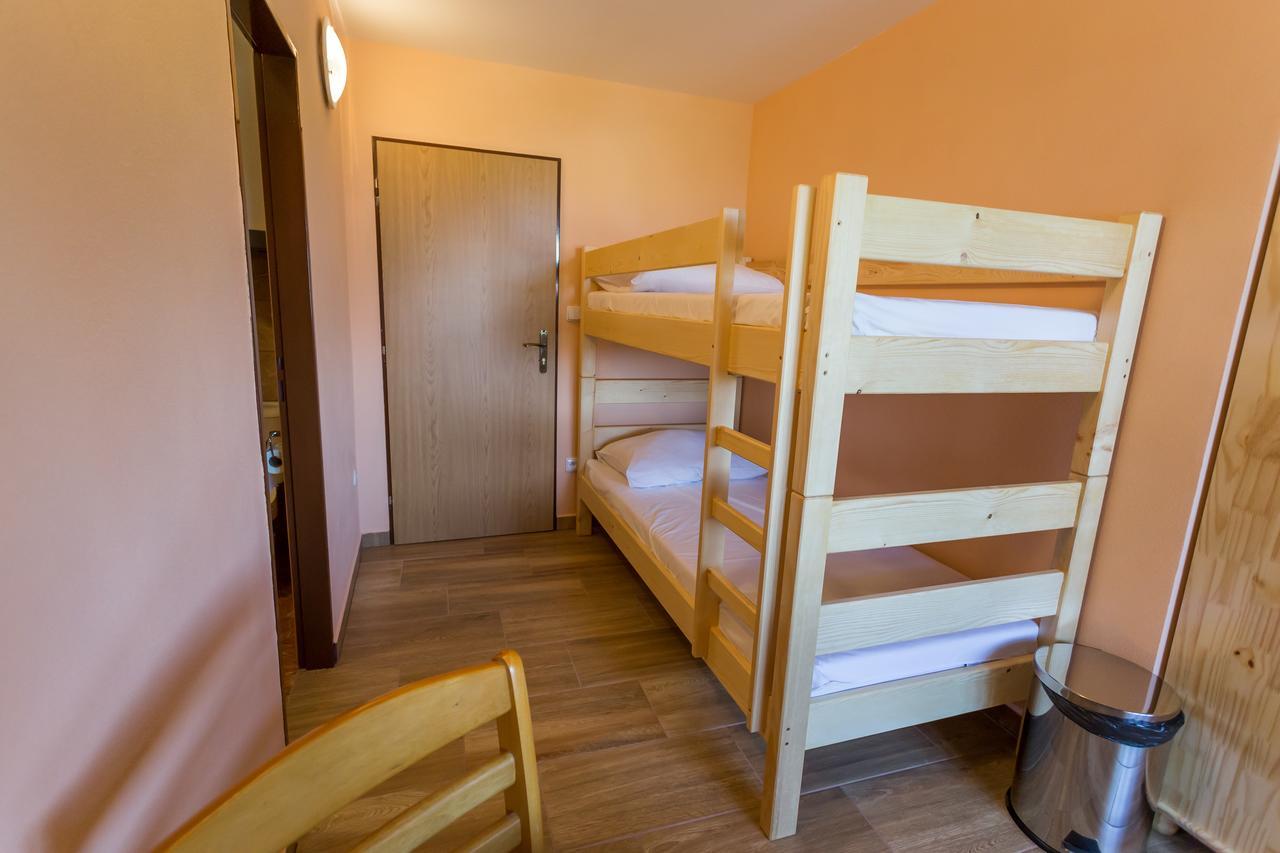 Penzion Šatovské lípy Exterior foto